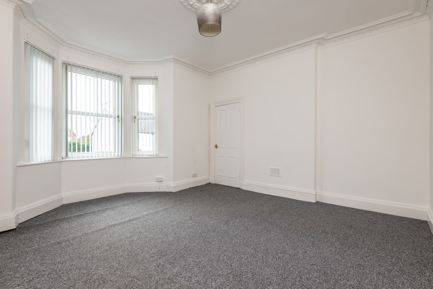 1 bedroom Flat for Sale Cocklaw Street, Kelty