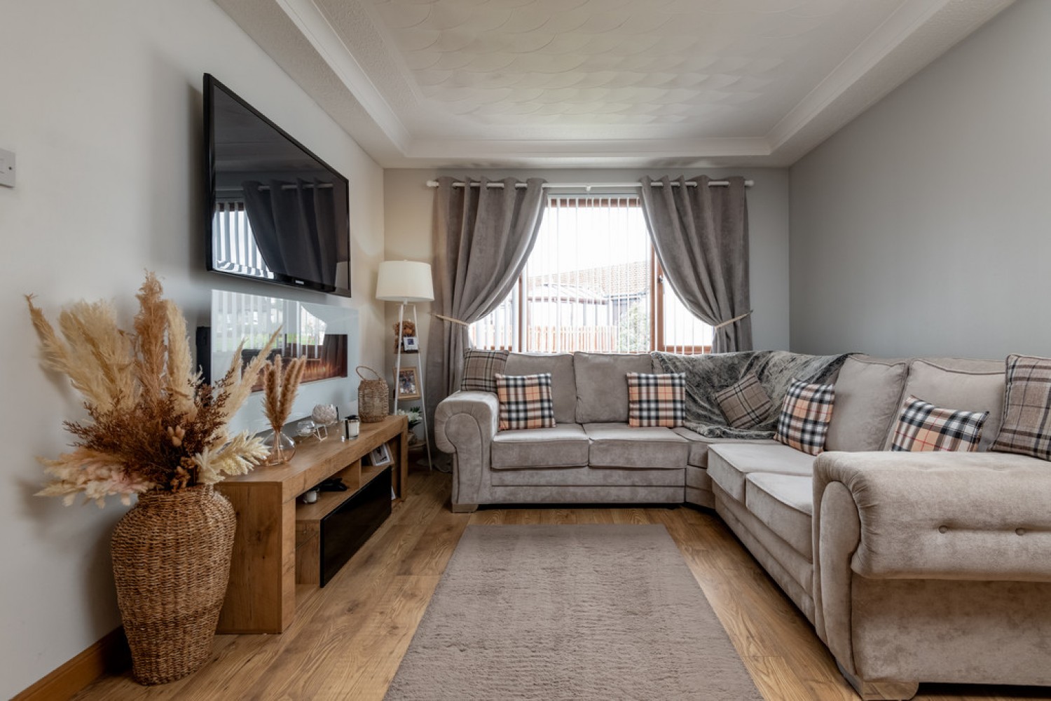 2 bedroom Bungalow for Sale The Willows, Kelty