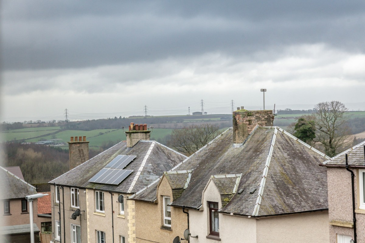 East Avenue, Blairhall