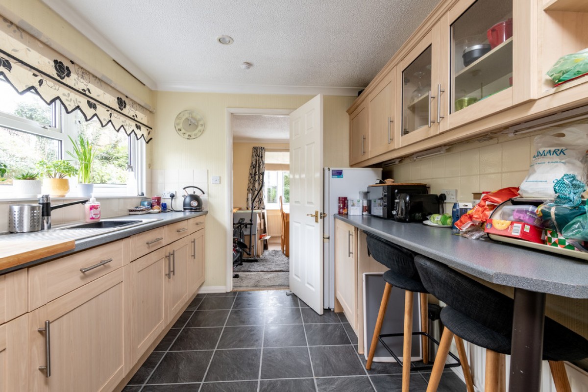 Fordell Gardens, Hillend