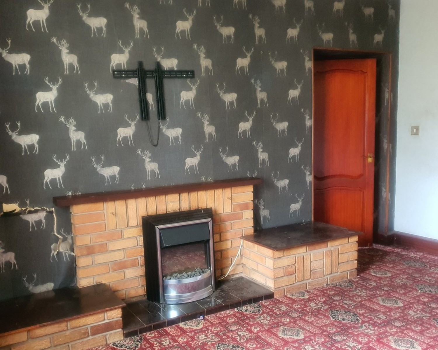 4 bedroom House for Sale Hillview, Oakley