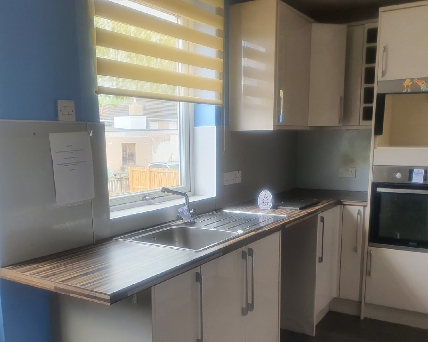 4 bedroom House for Sale Hillview, Oakley