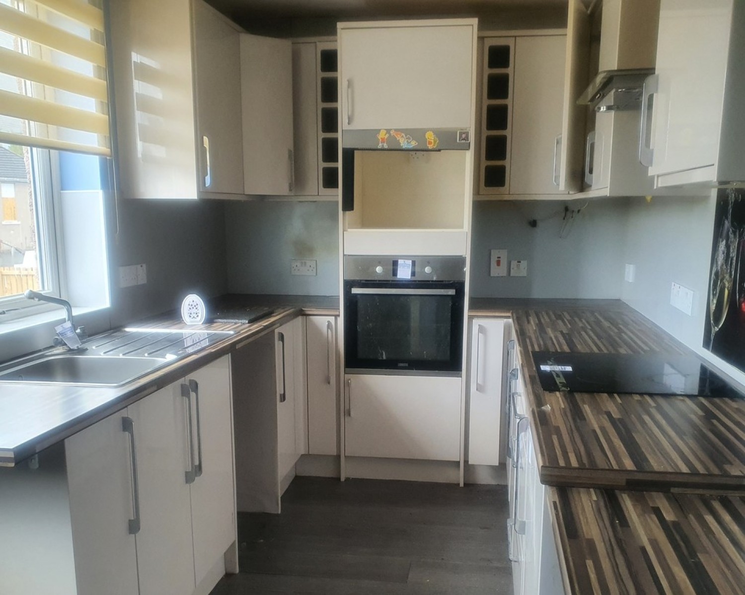 4 bedroom House for Sale Hillview, Oakley