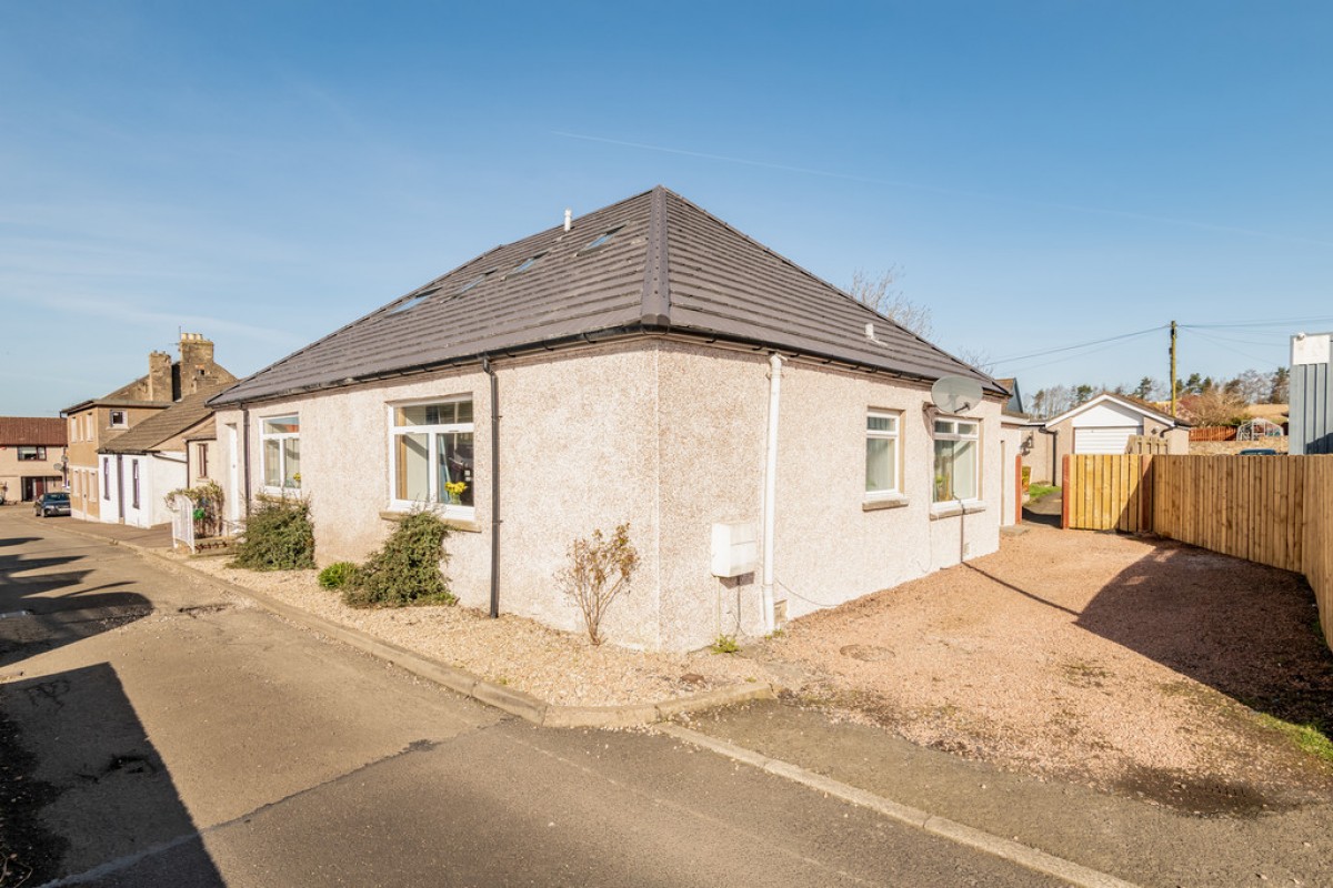 Brand Row, Crossgates