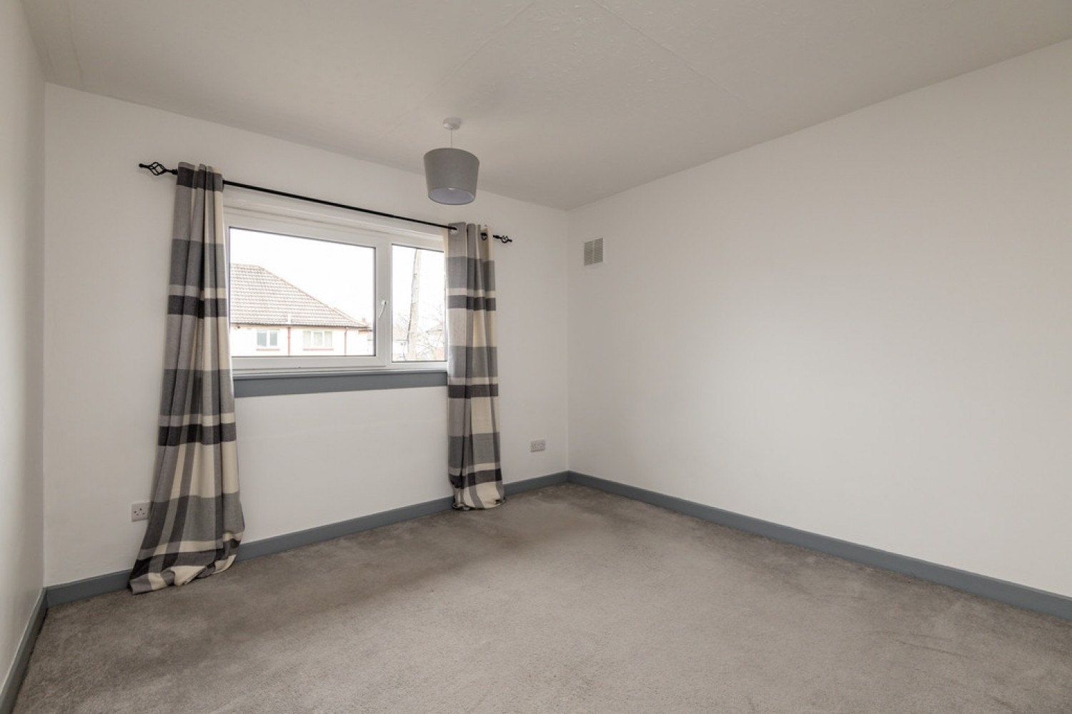 2 bedroom Flat for Sale McGrigor Road, Rosyth