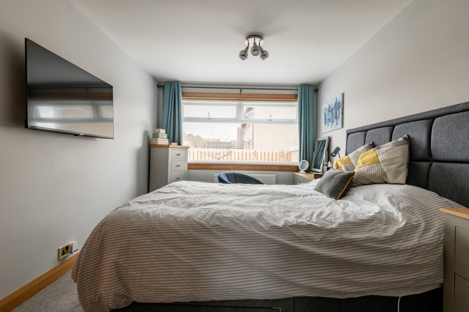 2 bedroom Bungalow for Sale Greycraigs, Cairneyhill