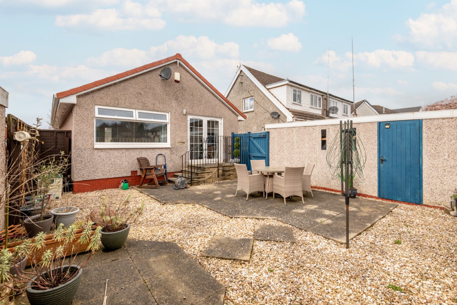 2 bedroom Bungalow for Sale Greycraigs, Cairneyhill