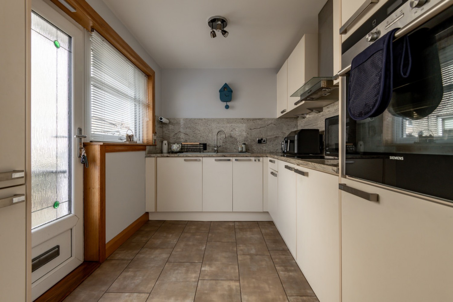 2 bedroom Bungalow for Sale Greycraigs, Cairneyhill