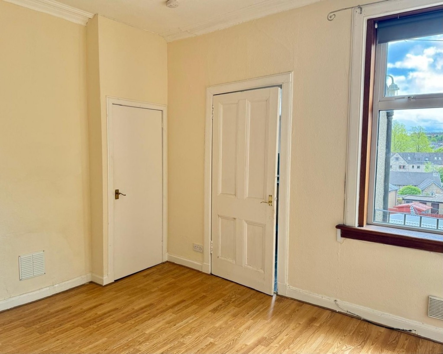 2 bedroom Flat for Letting Brucefield Avenue, Dunfermline
