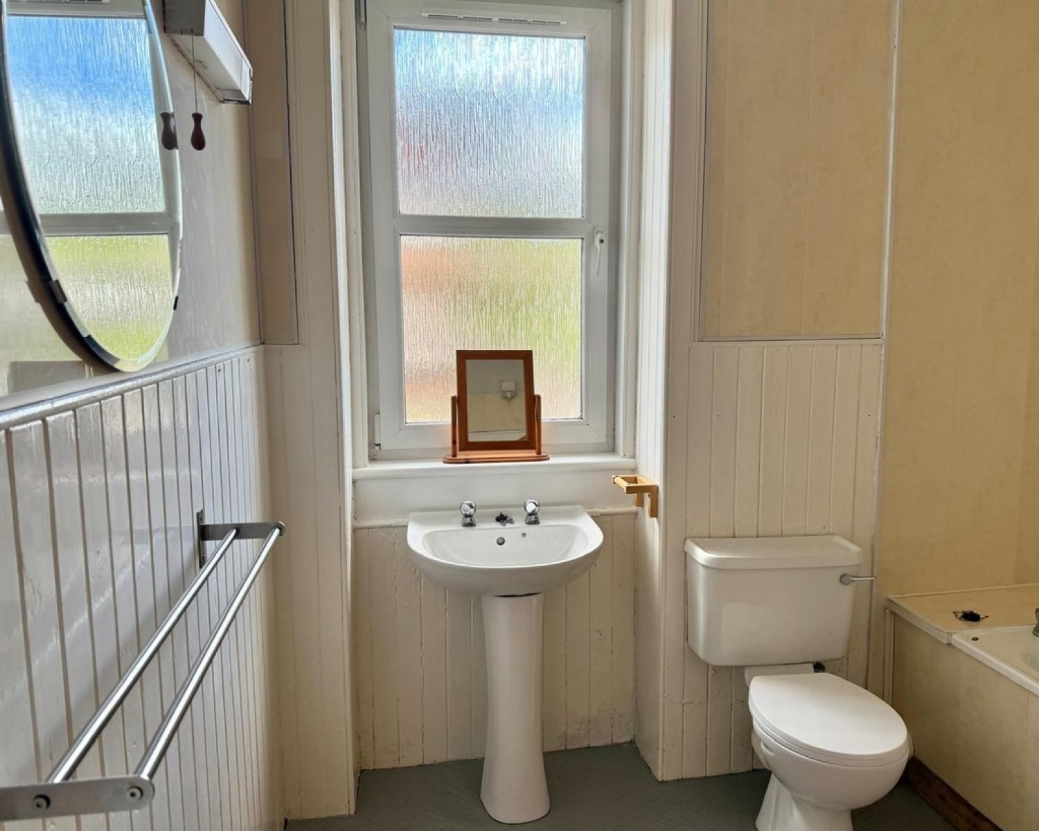 2 bedroom Flat for Letting Brucefield Avenue, Dunfermline