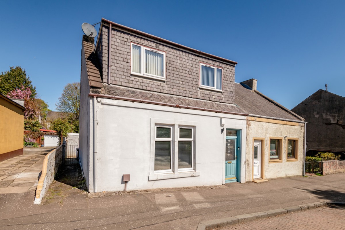 Station Road, Kelty