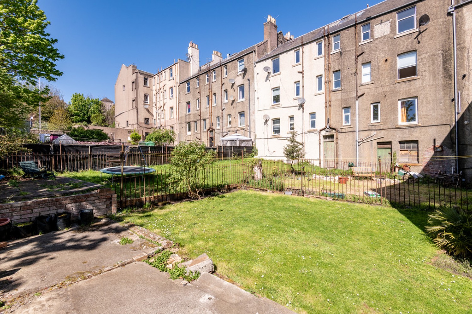 2 bedroom Flat for Sale Glebe Park, Inverkeithing