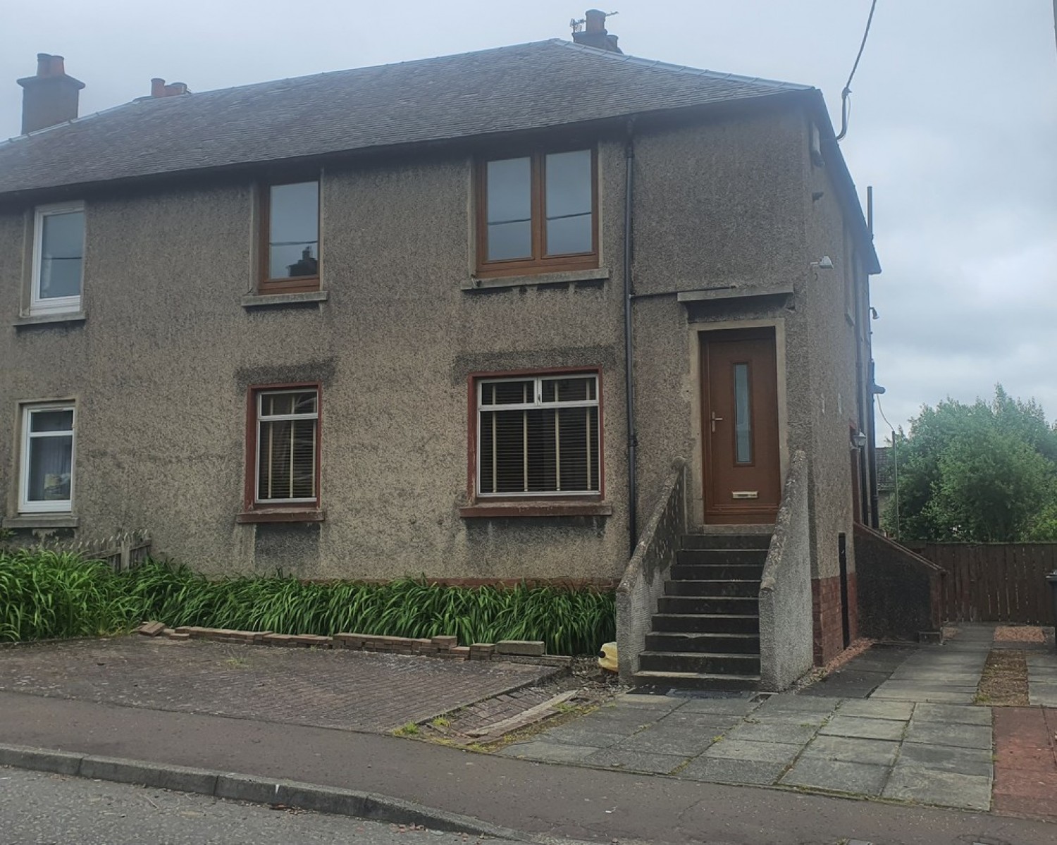 2 bedroom Flat for Letting Rintoul Avenue, Blairhall