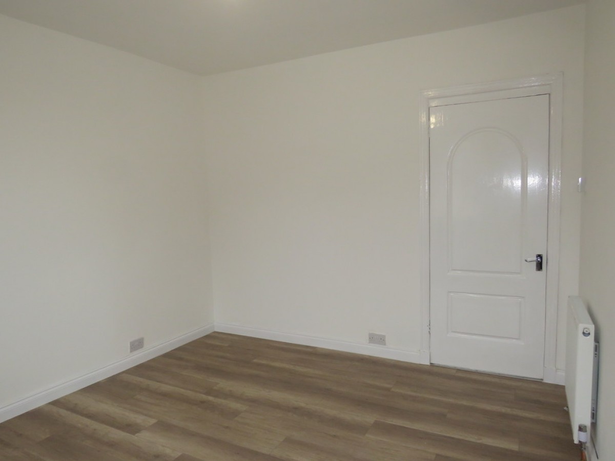 Rintoul Avenue, Blairhall