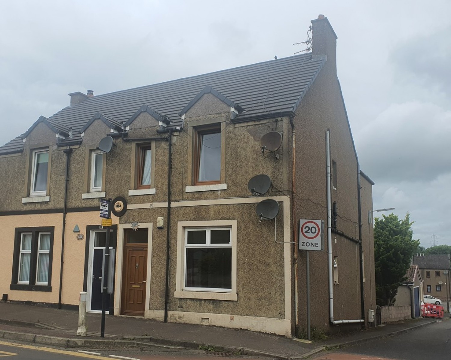 2 bedroom Flat for Letting Main Street, Townhill