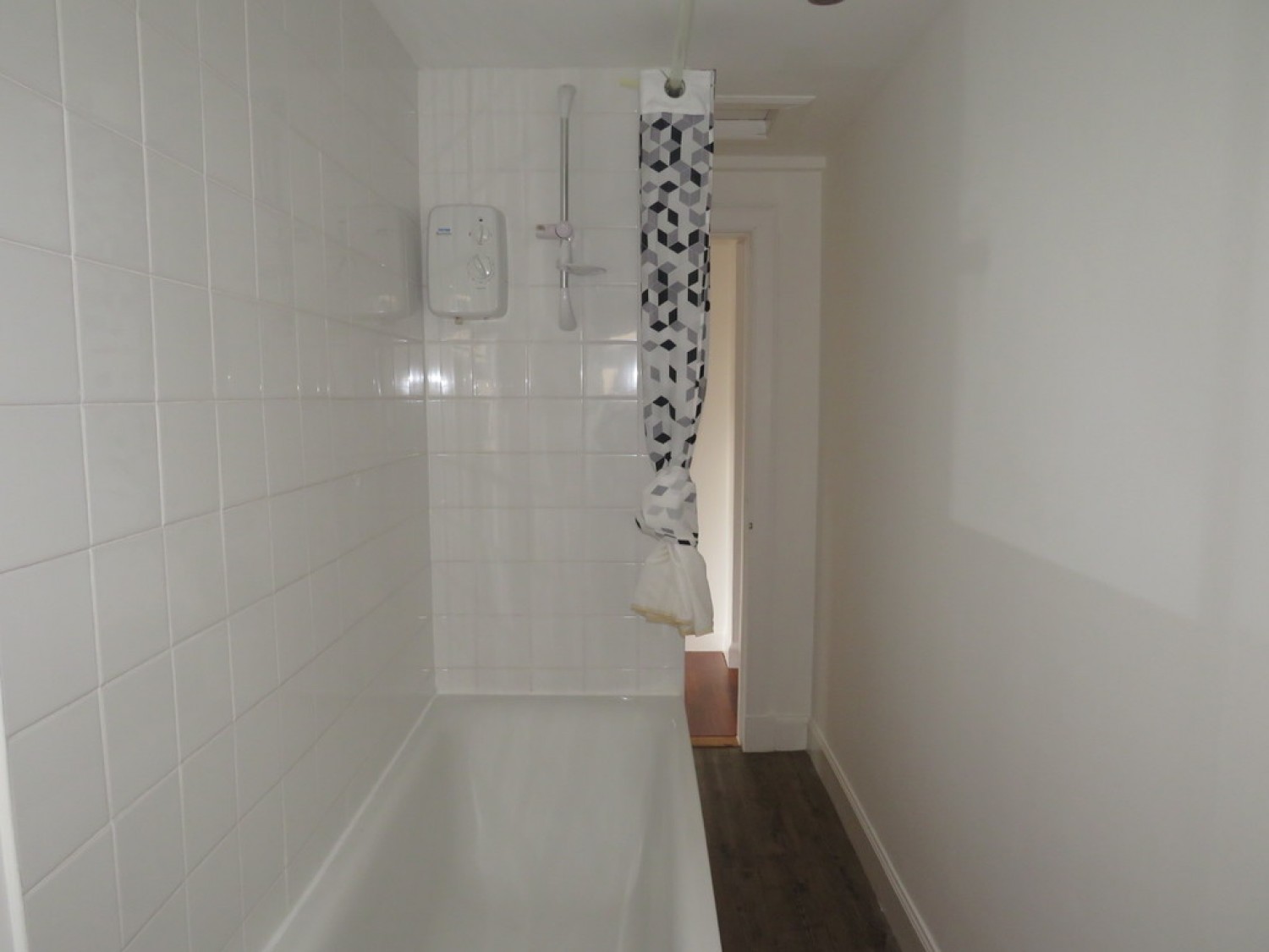 2 bedroom Flat for Letting Main Street, Townhill