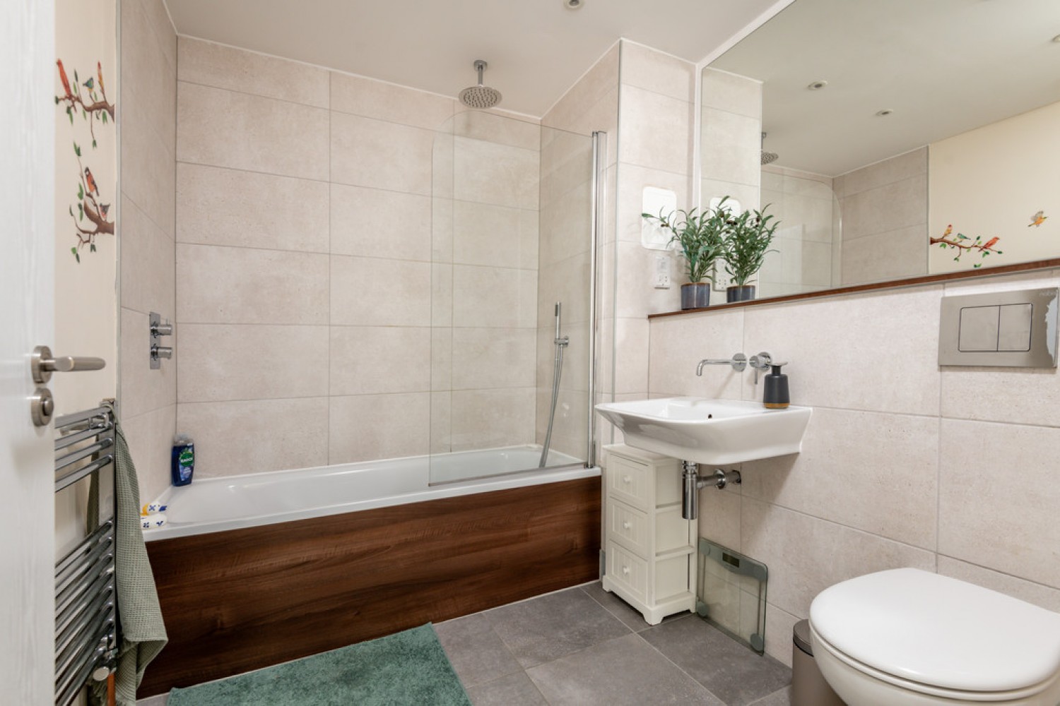 2 bedroom Flat for Sale Damask, Winterthur Lane