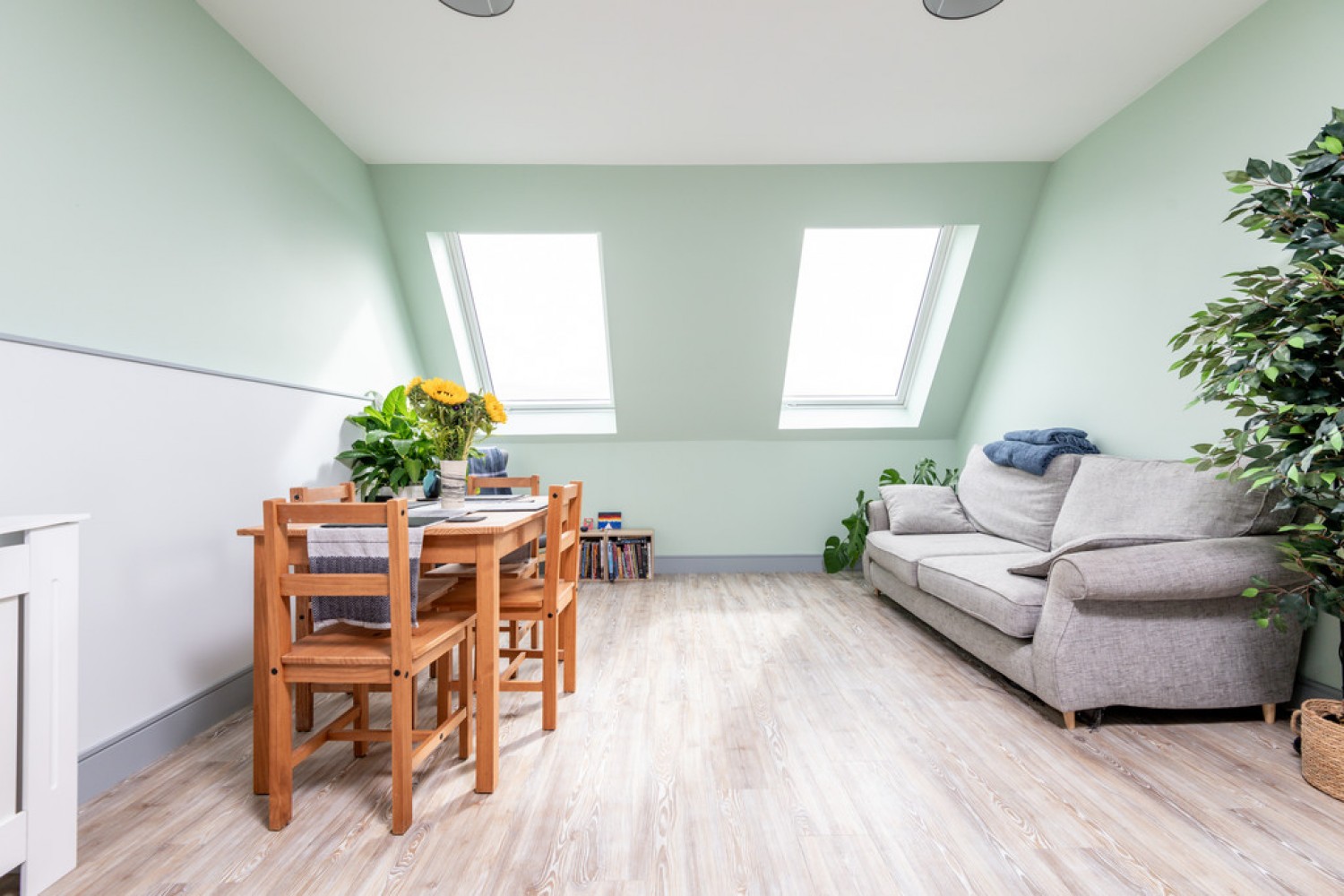 2 bedroom Flat for Sale Damask, Winterthur Lane