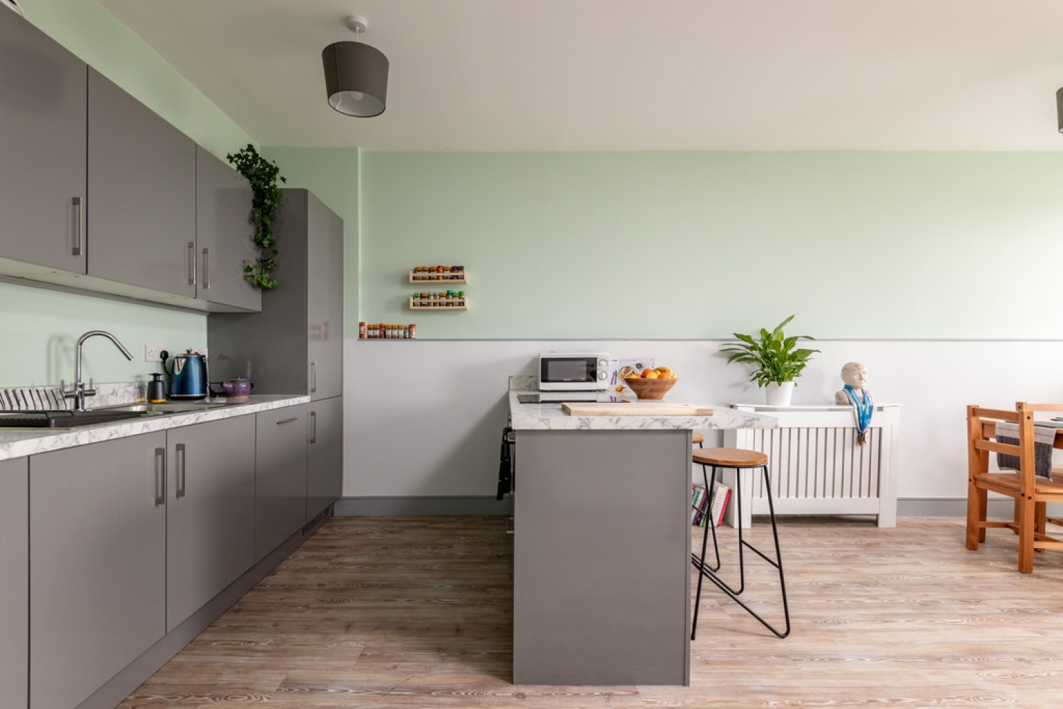 2 bedroom Flat for Sale Damask, Winterthur Lane