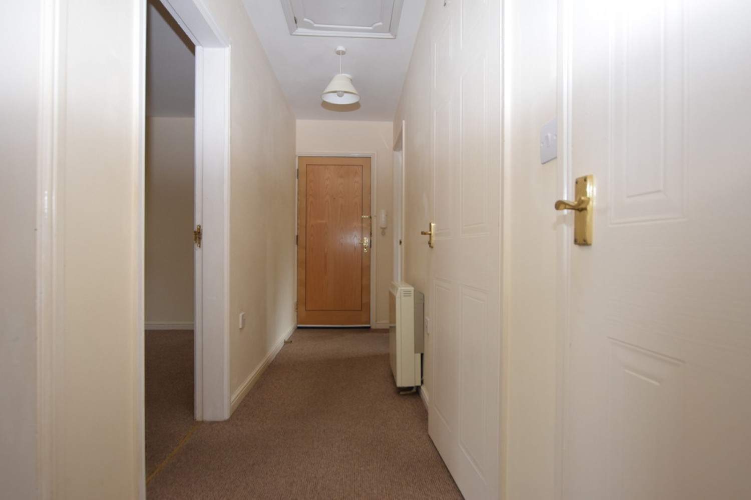 2 bedroom Flat for Letting Seymour House, Sandy Lane