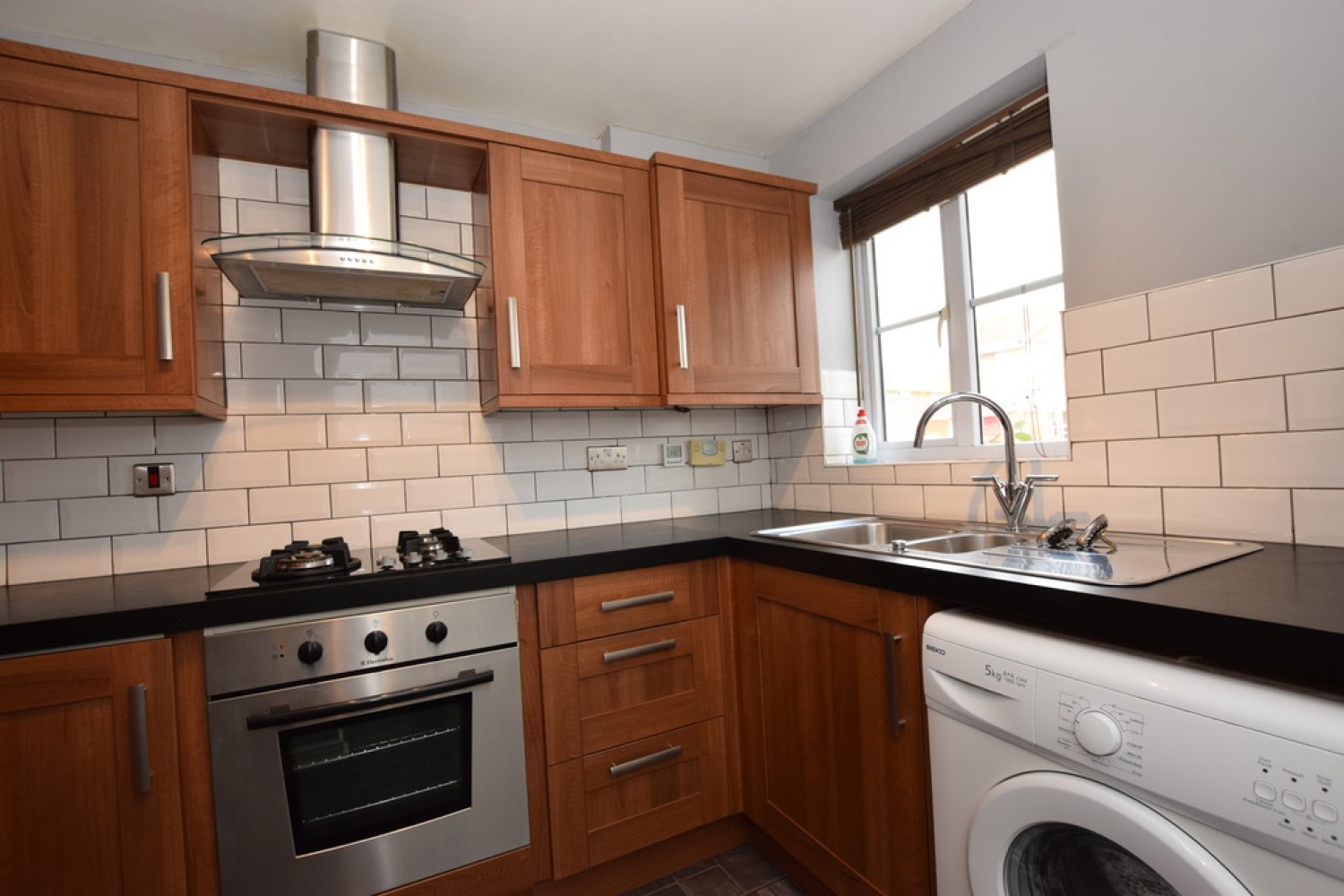 2 bedroom House for Letting Canalside, Longford