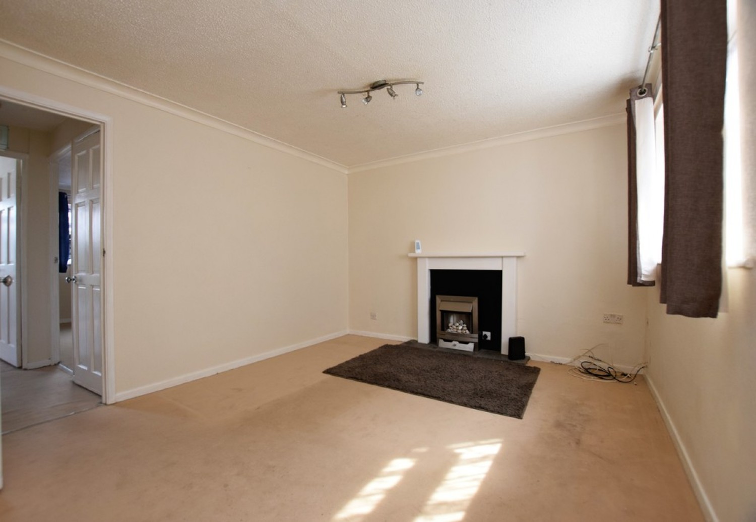 Kenwyn Green, Exhall