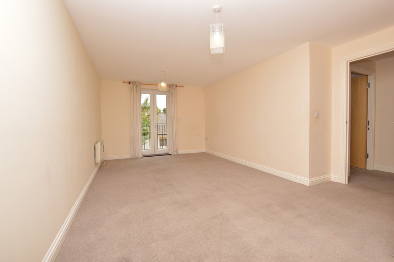 Tudor Way, Knaphill
