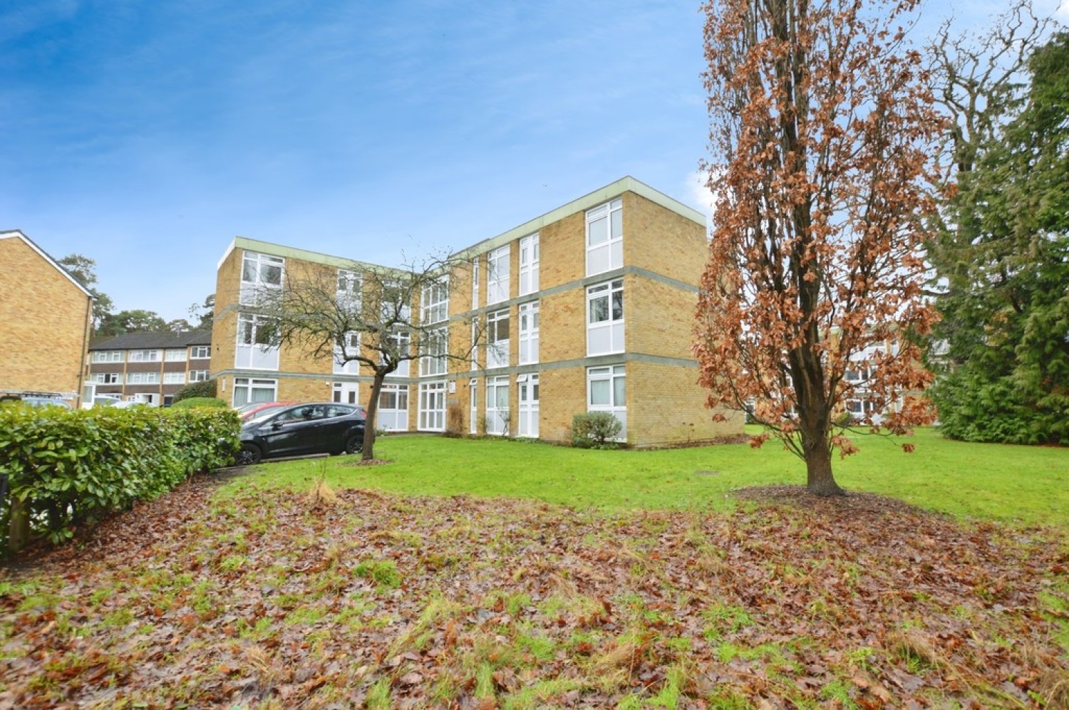 Chobham Road, Woking, Surrey