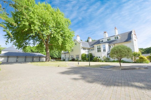 St. Johns Lodge, Woking