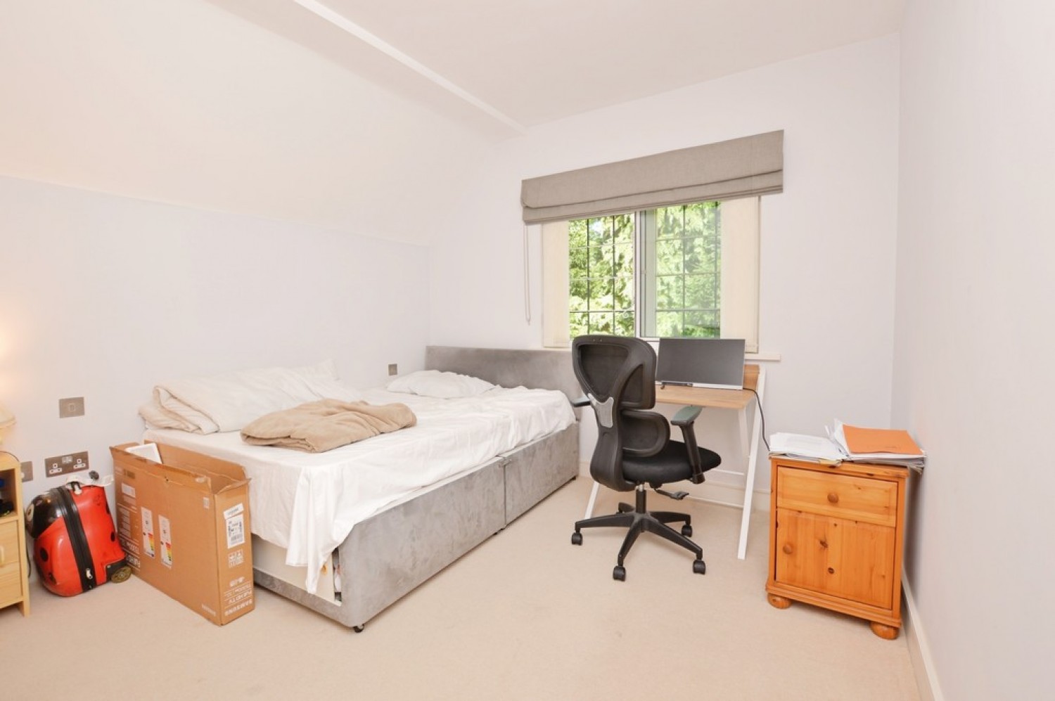 St. Johns Lodge, Woking