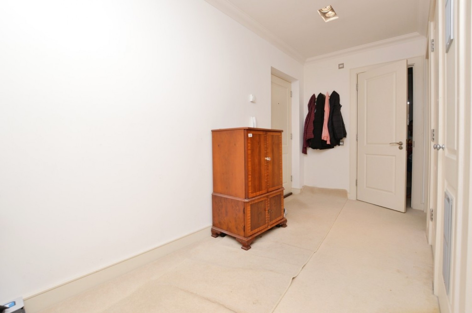 St. Johns Lodge, Woking