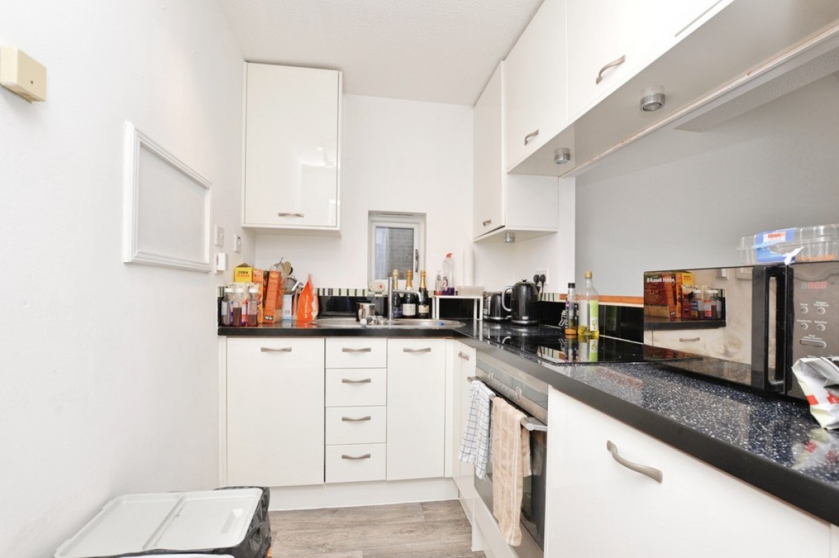 Veryan, Woking, Surrey