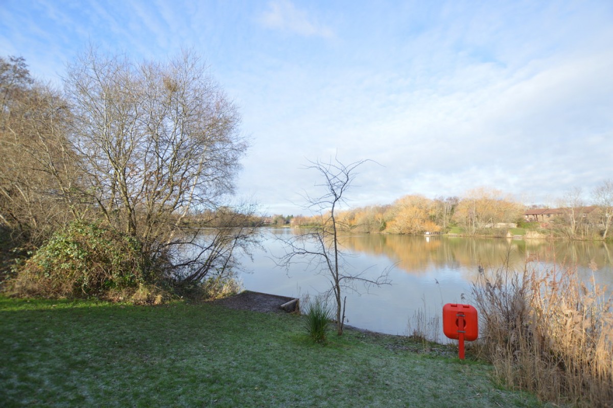 Veryan, Woking, Surrey