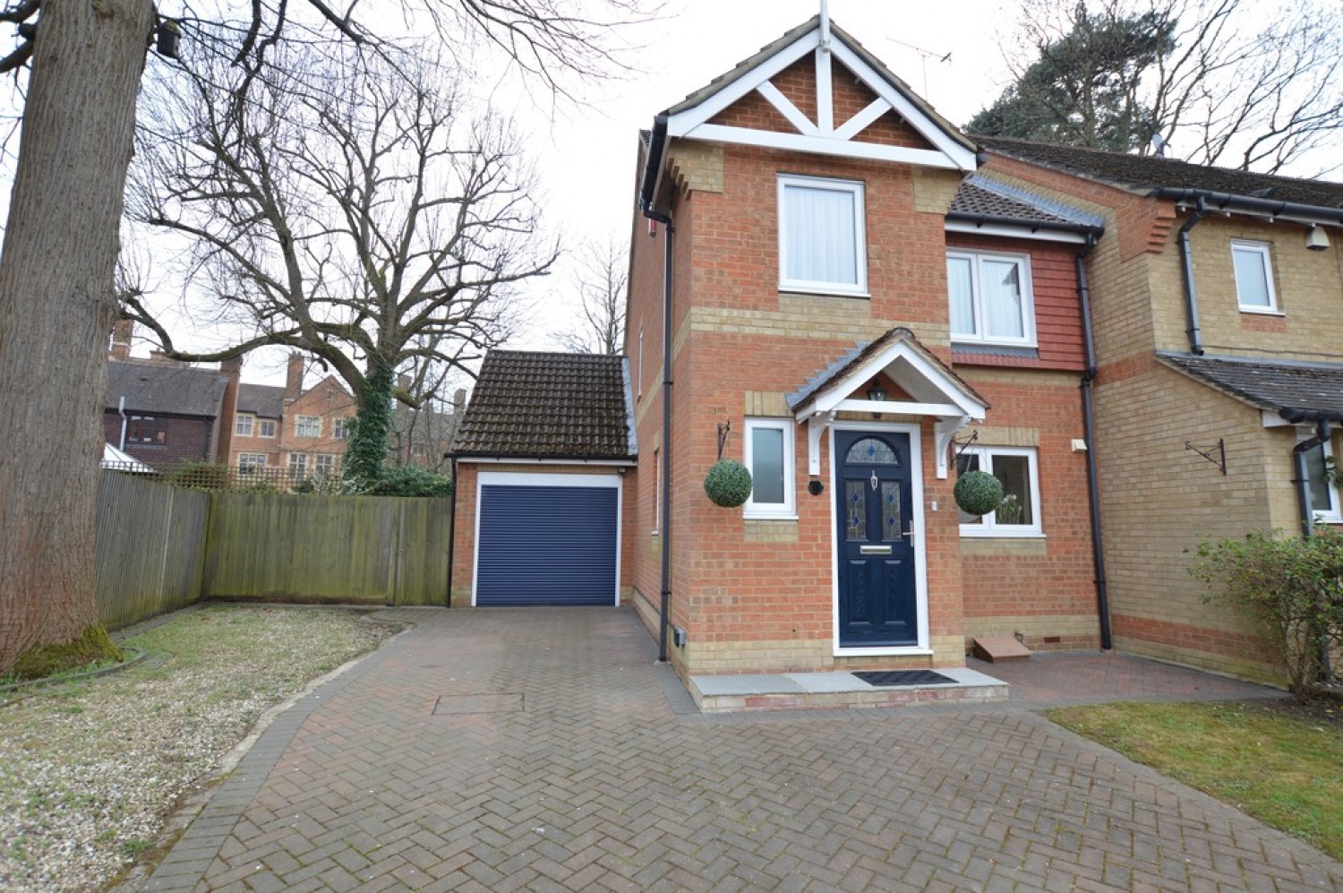 Candlerush Close, Woking, Surrey