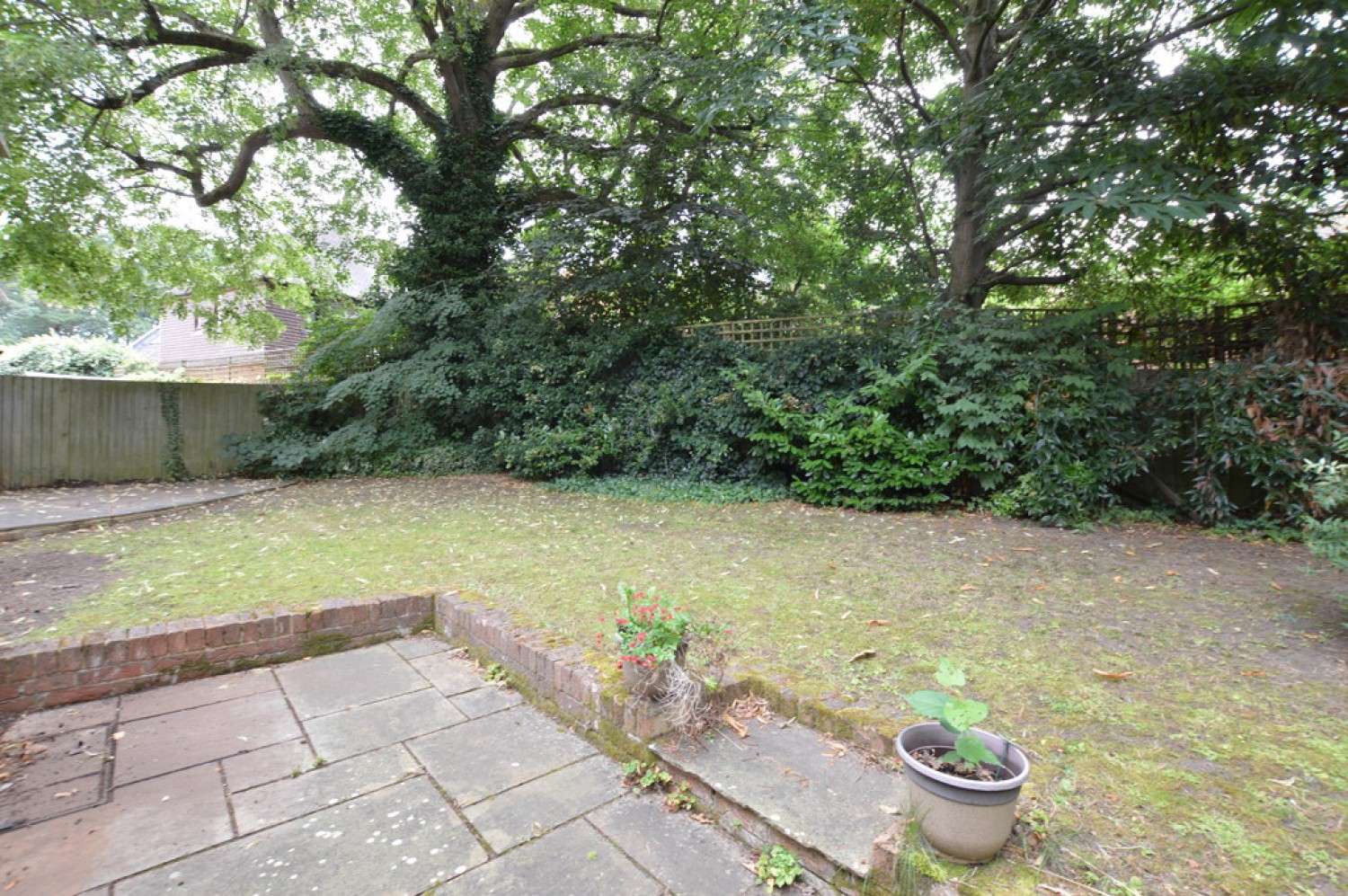 Candlerush Close, Woking, Surrey