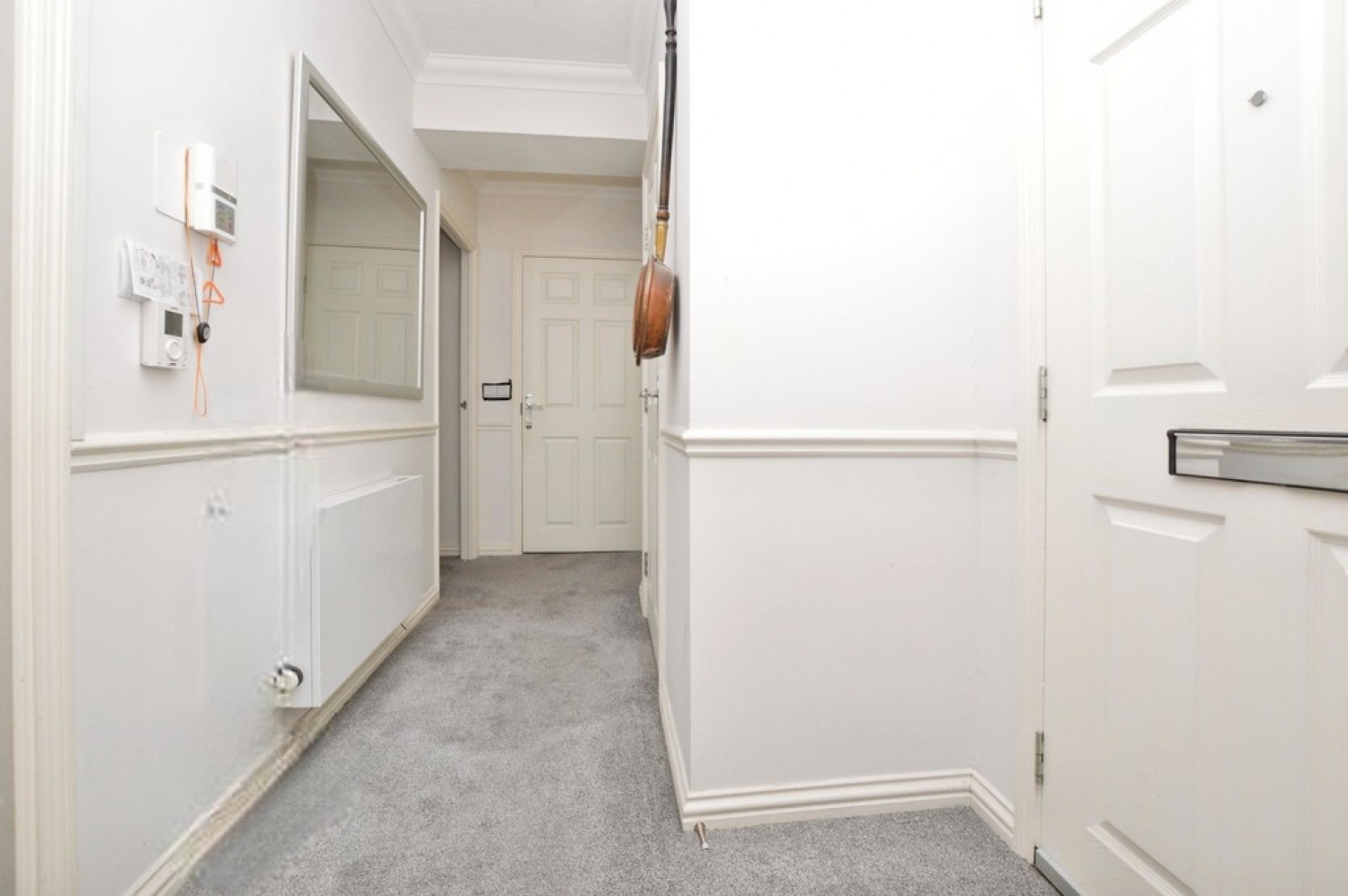 2 bedroom Flat in Grove Road, Woking, Surrey