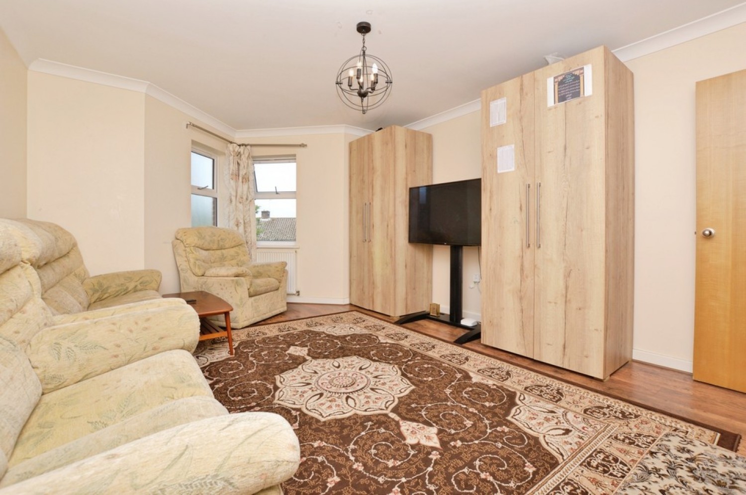 4 bedroom House for Letting Smiles Place