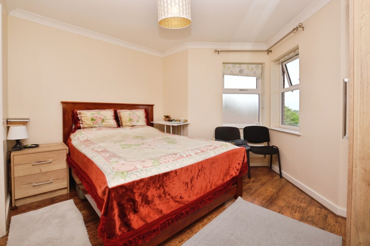 4 bedroom House for Letting Smiles Place