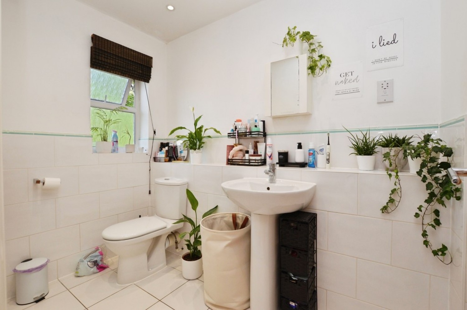 2 bedroom Flat for Letting Constitution Hill, Woking