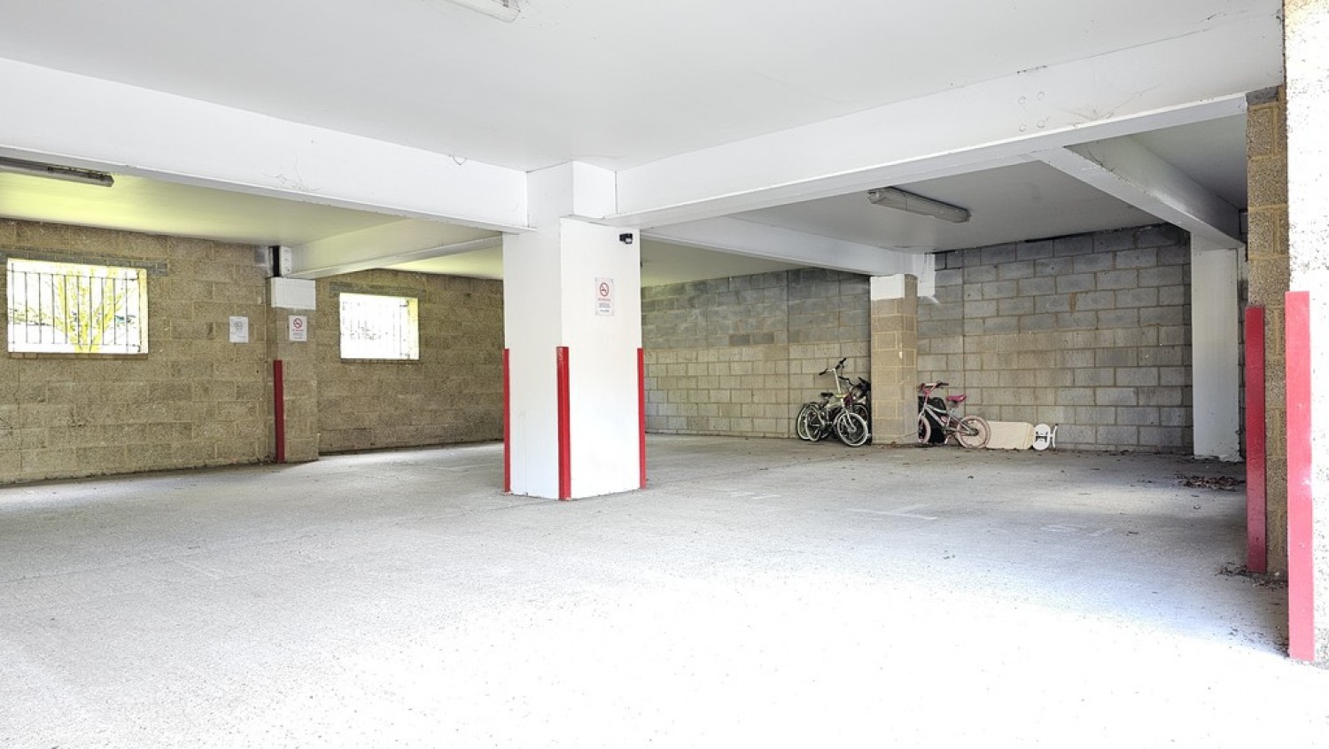 Century Court, Woking