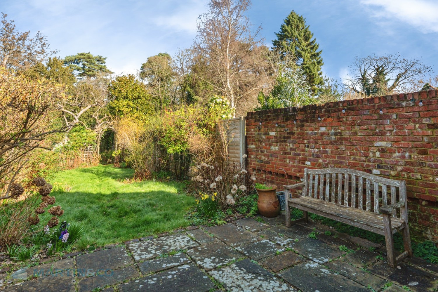 2 bedroom House for Letting Brookwood, Woking, Surrey