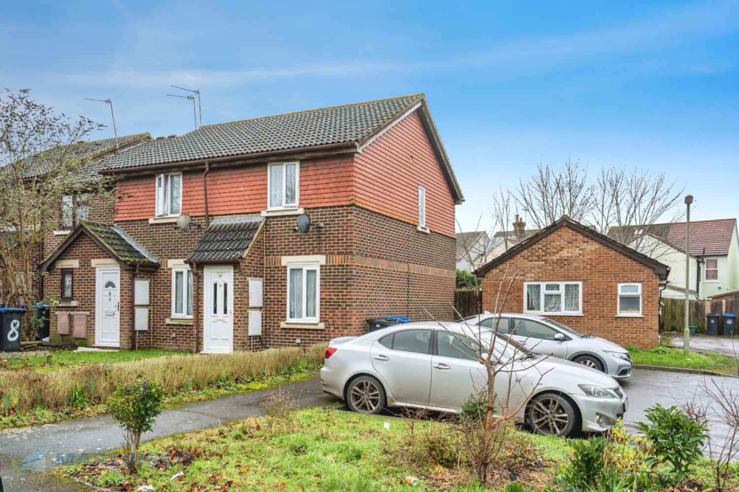 2 bedroom House in Beta Road, Woking