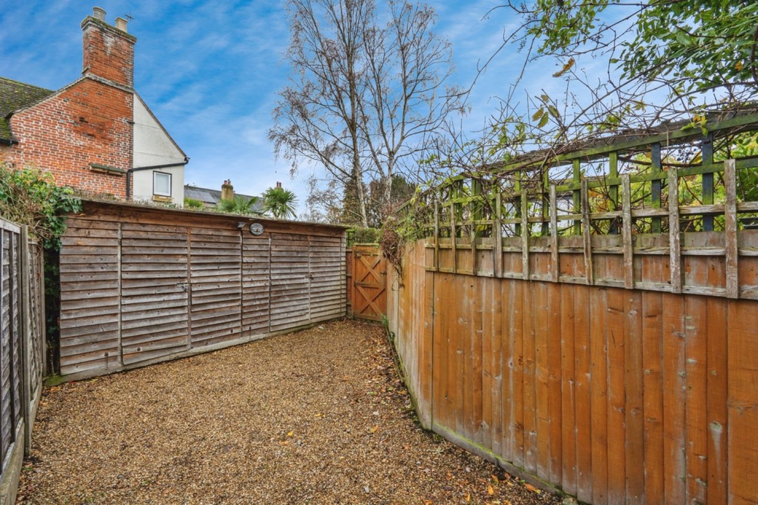 3 bedroom House for Letting Knaphill, Woking, Surrey