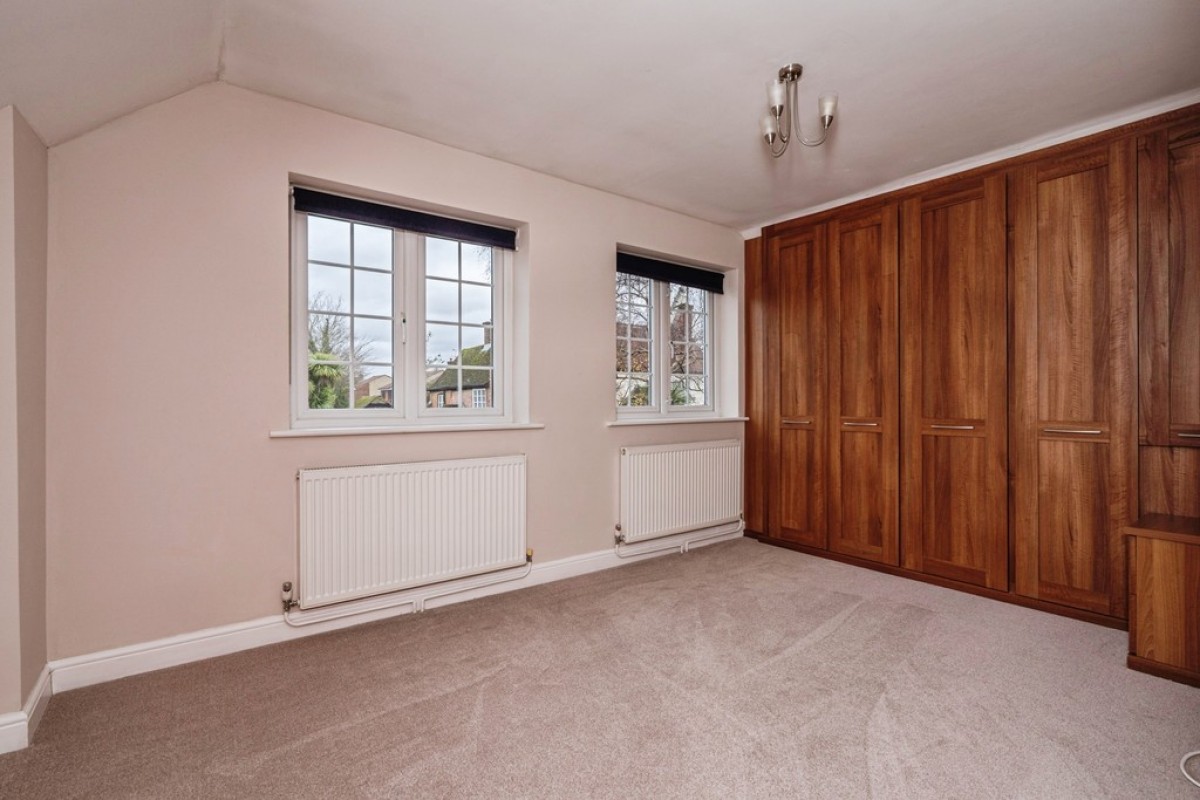 Knaphill, Woking, Surrey