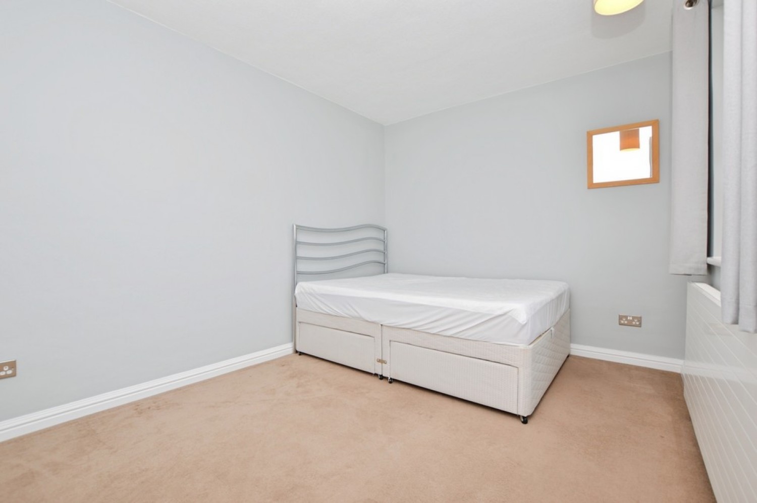 2 bedroom Flat for Letting Belgrave Manor, Woking, Surrey
