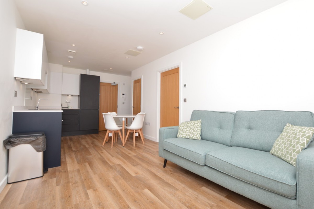 Chertsey Road, Woking, Surrey