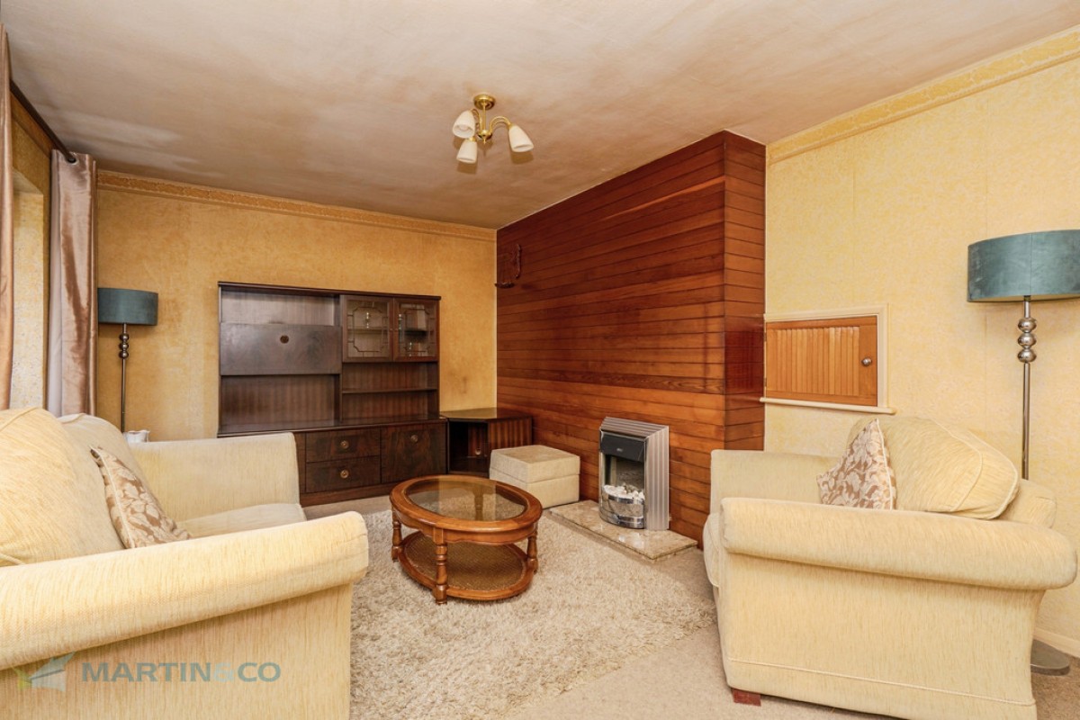 Mayhurst Crescent, Woking, Surrey