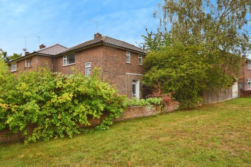 Bunyard Drive, Woking, Surrey