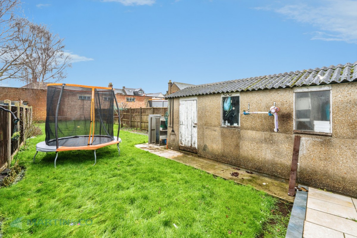 Boundary Road, Woking, surrey