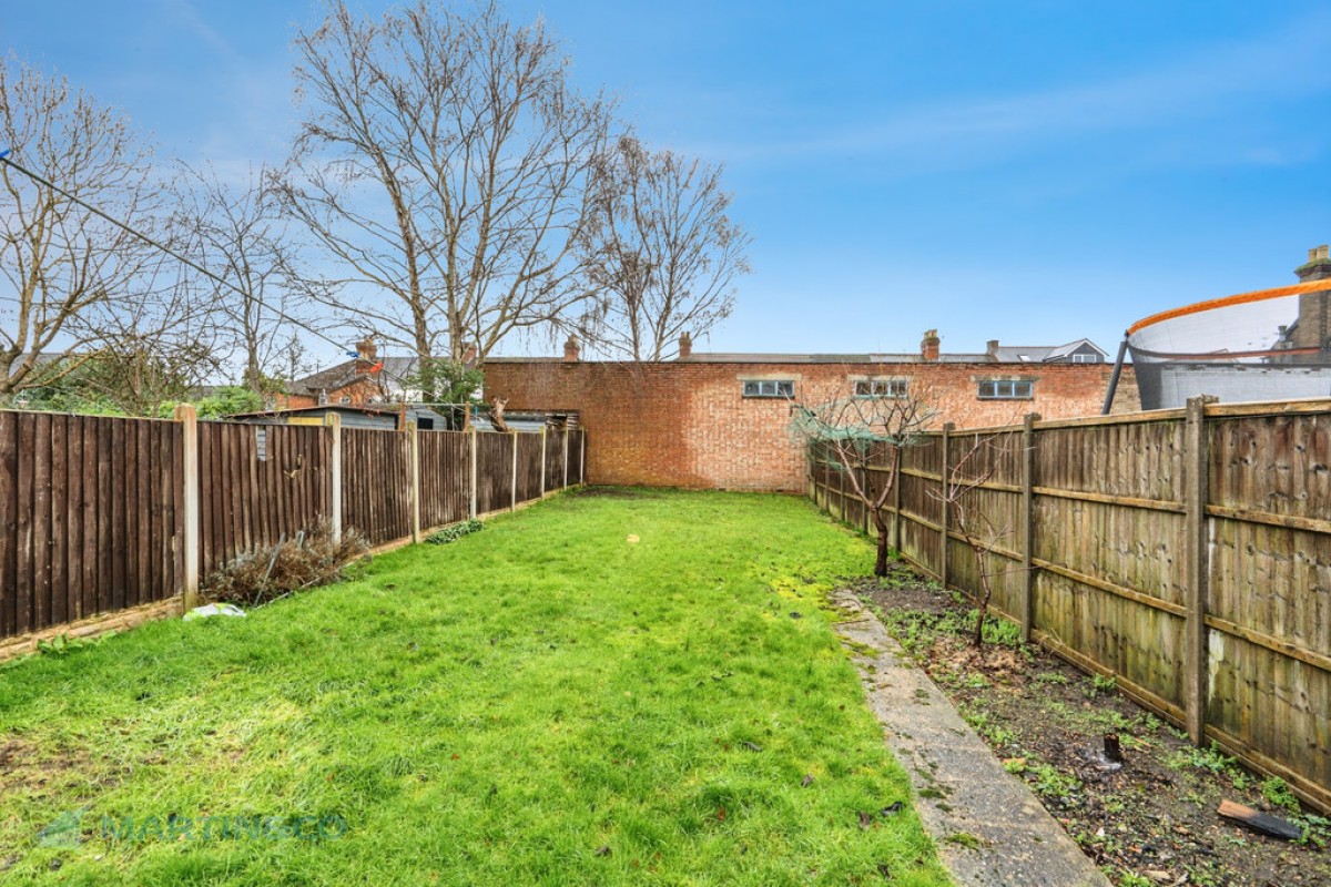 Boundary Road, Woking, surrey